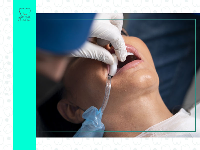 تصویری از معاینه و درمان دندون های یک خانوم